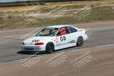 media/Jun-02-2024-CalClub SCCA (Sun) [[05fc656a50]]/Group 5/Race/